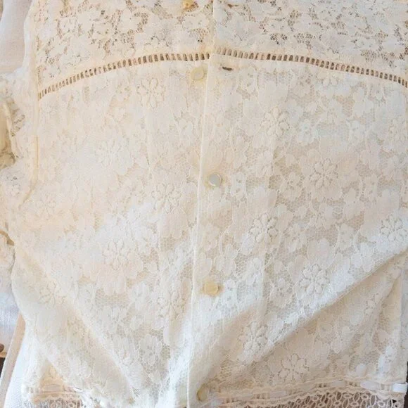 Vintage Ivory Lace Top Sheer Long Sleeve Victorian Style Blouse Boho Chic - Picture 6 of 7